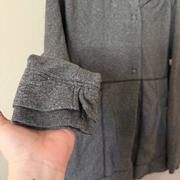 lululemon athletica Charcoal Snap Jacket - Women's Size 10 - Picture 3 of 11